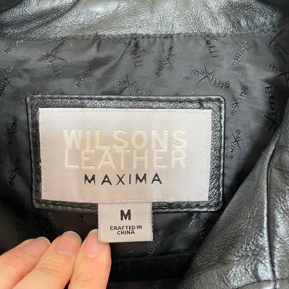 Vintage Wilson’s Black Leather Jacket | M - Picture 5 of 16